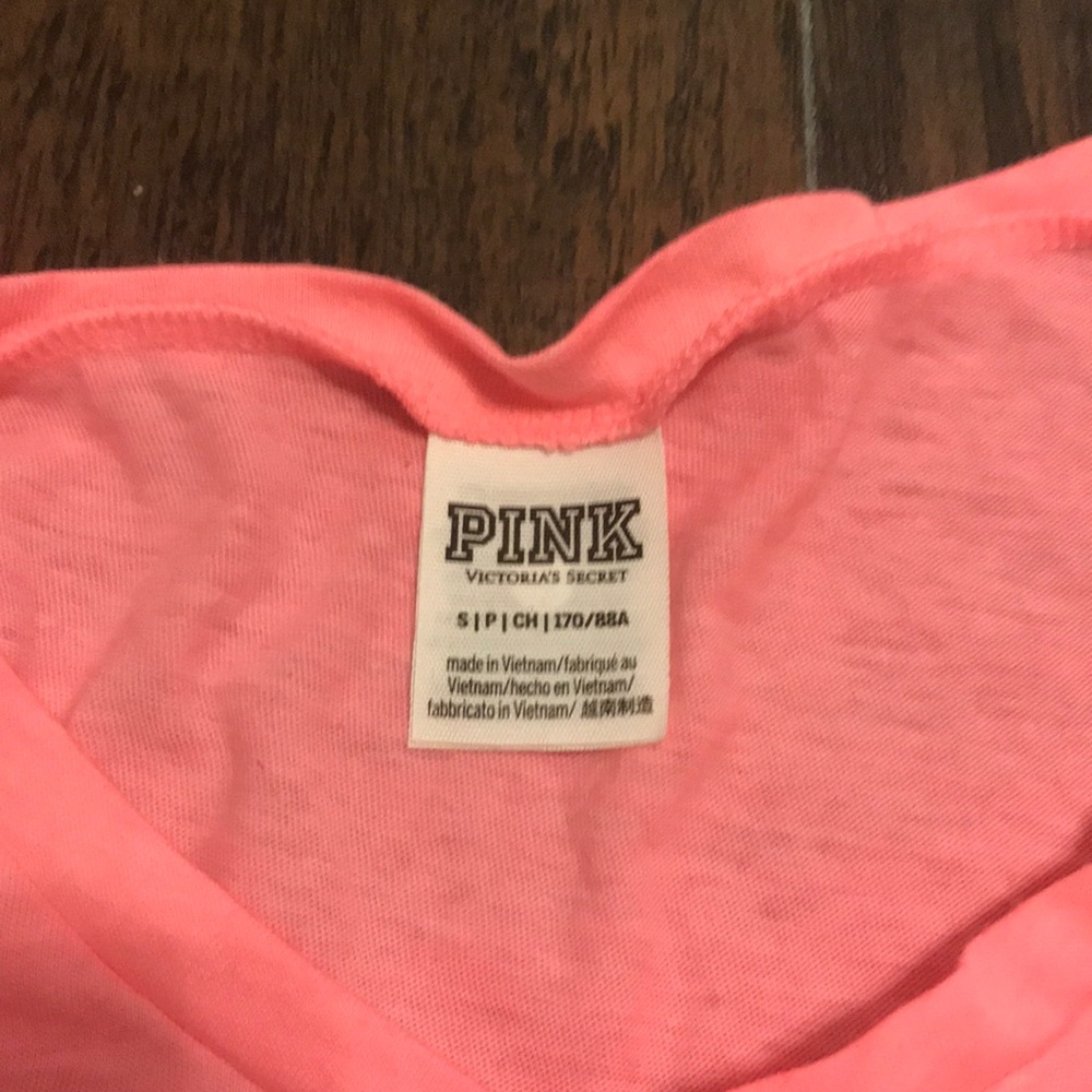 Pink tee - Picture 2 of 2